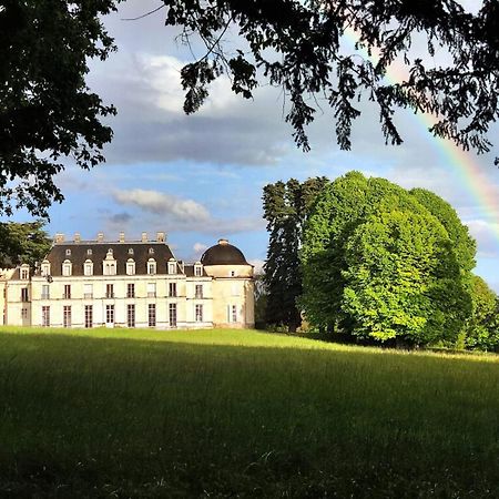 Pavillon Des Ecureuils Au Chateau Royal De Benays Benais Exterior foto